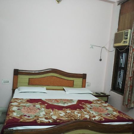 Hotel Satkar, Haridwār Exteriér fotografie